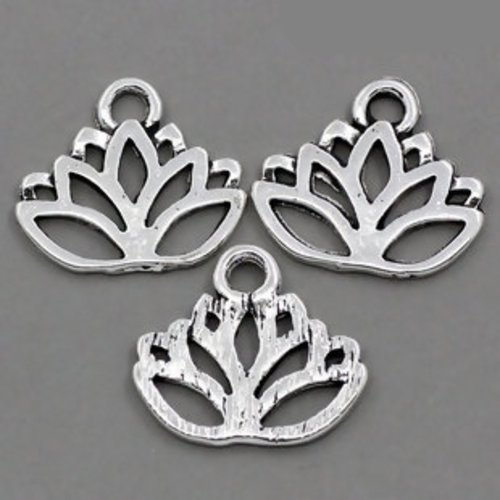Lot de 3 breloques charm en métal argenté vieilli fleur de lotus méditation yoga 17 x 14 mm  (a7074)