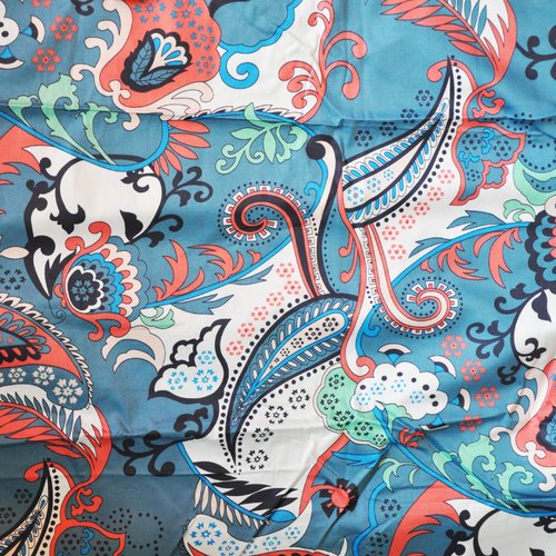 Tissu 100 % coton de style japonais aux motifs de fleurs sur fond bleu 100 x 150 cm carré coupon
