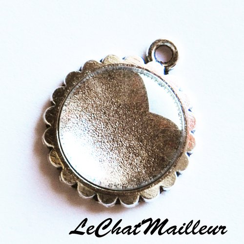 Support pendentif avec son dôme transparent 16 mm métal argenté fleur marguerite 