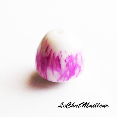 Lot de 10 perles bubblegum en acrylique violet et blanc 15 mm