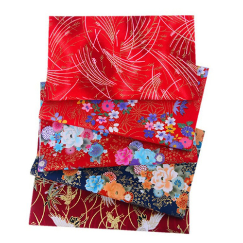 Lot de 5 coupons de tissu 20 cm x 25 cm coton japonais japonisant grue fleurs rouge doré