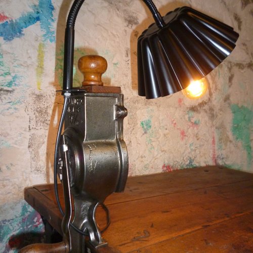 Lampe industrielle - vintage - upcycling