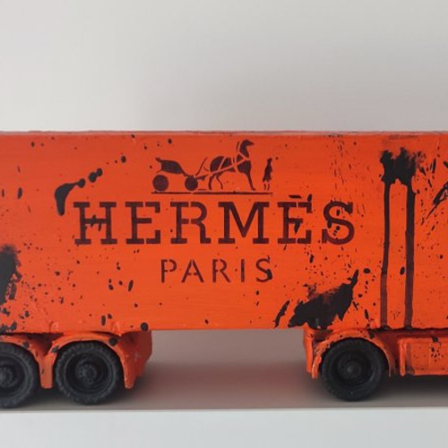 Petit camion custom – hermès fan art