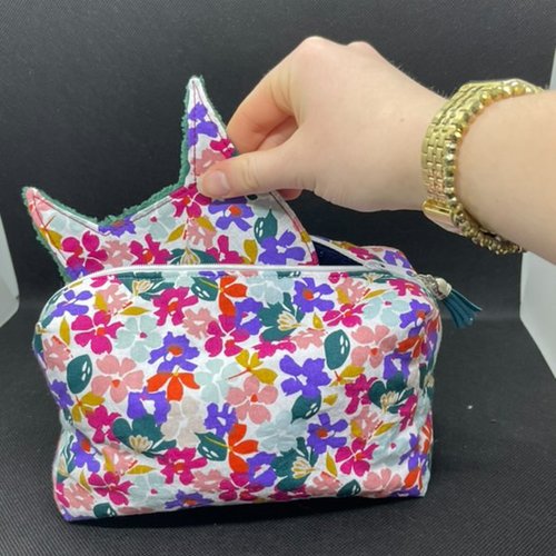 Grande trousse de toilette