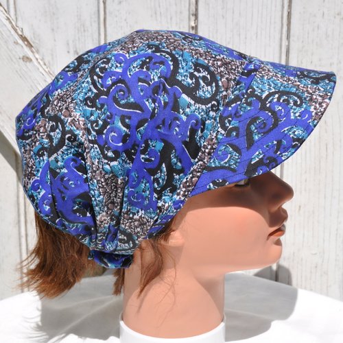 Casquette légère femme, casquette gavroche à plis, motif fleurs bleu marine  et noir - taille 54-55 cm - Un grand marché