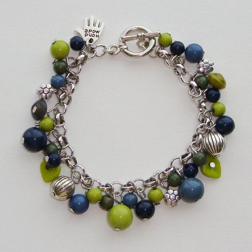 Bracelet breloques : perles fleurs, polaris "bleu nuit" "blue jean" "olivine" et "kaki", ccb argenté.