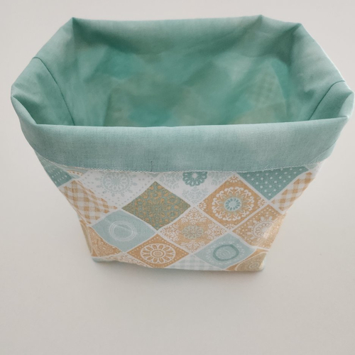Panier réversible en tissu graphique losange