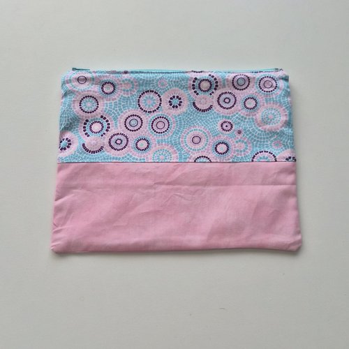 Pochette plate graphique