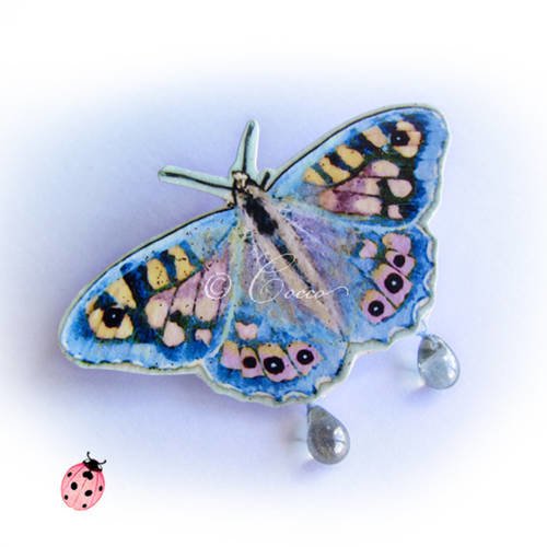 Broche "le papillon bleu auroral d'alissandre" - en papier vernis et perles "mini-goutte"
