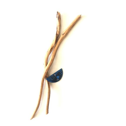 X2  sequins émaillés connecteurs demi lune noir et bleu 19x10mm