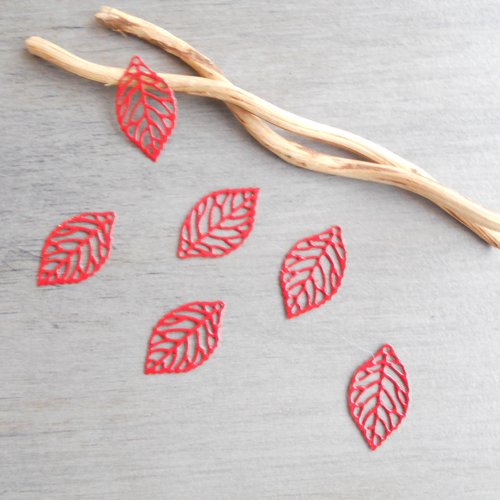 10 estampes feuilles filigranes  rouge