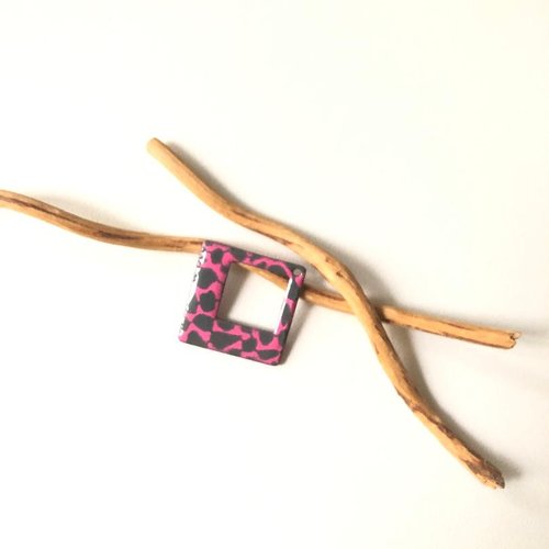 X 2 sequins émaillés géométrique gris foncé et rose vif