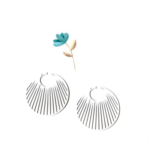 X 2 estampes en filigrane blanche