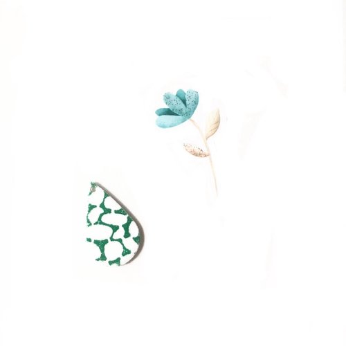 X2 sequins émaillés gouttes blanc et vert pré