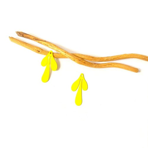 2 estampes feuilles jaune 26x13 mm