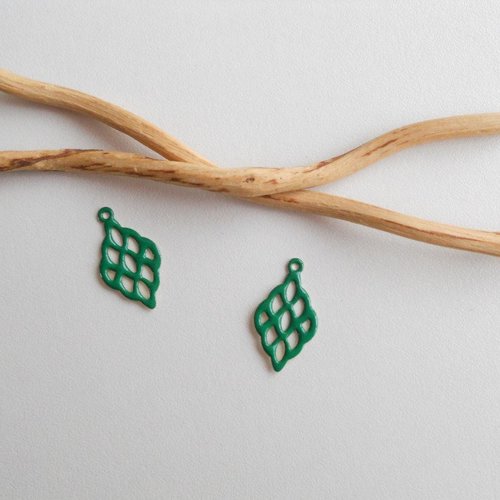 Lot de 6 estampes émaillés vert pré