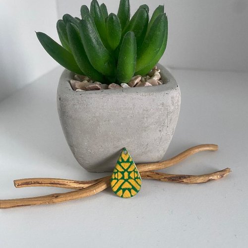 X2 sequins émaillés gouttes vert pré et jaune