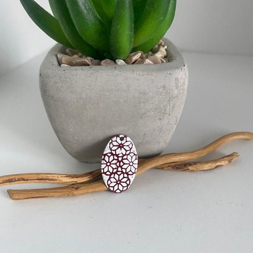 2 sequins émaillés ovale rouge foncé et blanc 23 x14 mm