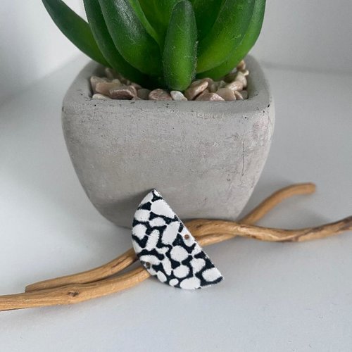 X2 sequins émaillés connecteurs noir et blanc