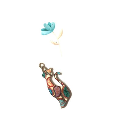Pendentif chat multicolore émaillé sur une face