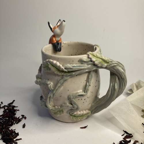 Mug poétique, artisanal, décor végétal accompagné du renard, pince sachet de thé