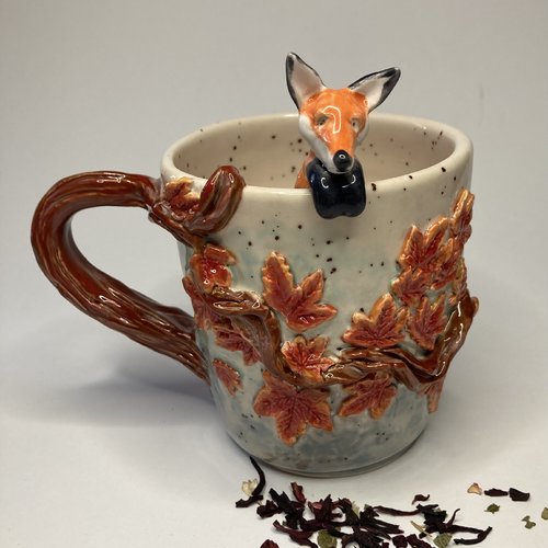 Mug poétique, artisanal, décor végétal accompagné du renard, pince sachet de thé