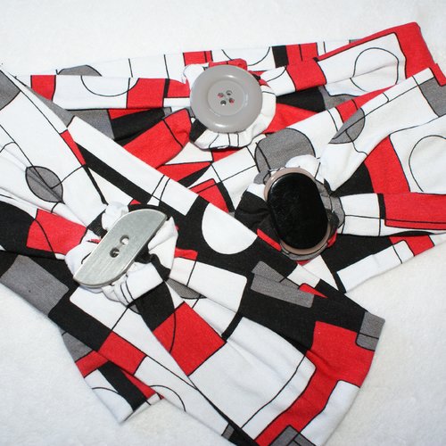 Bandeau jersey formes geometriques rouges noires et blanches