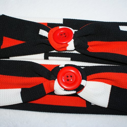 Bandeau jersey gauffré imprimé geometique rectangulaire noir rouge et blanc