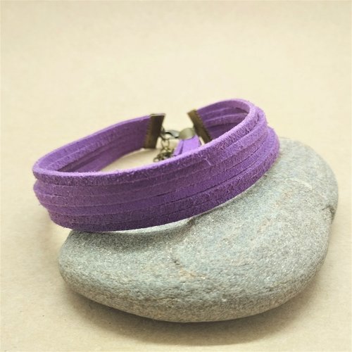 Bracelet violet en suédine