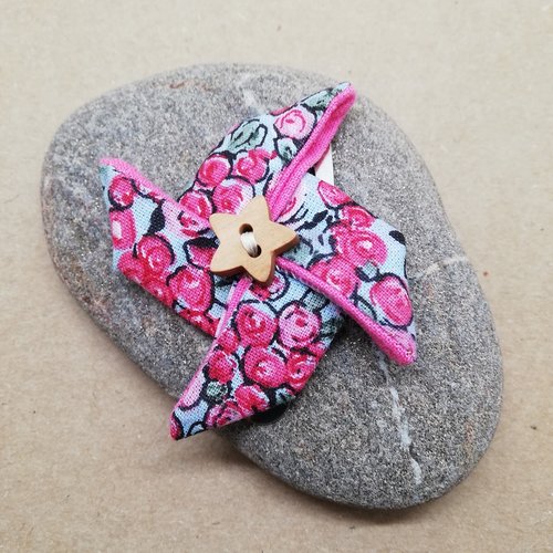 Barrette clic-clac origami tissu petite fleur rose