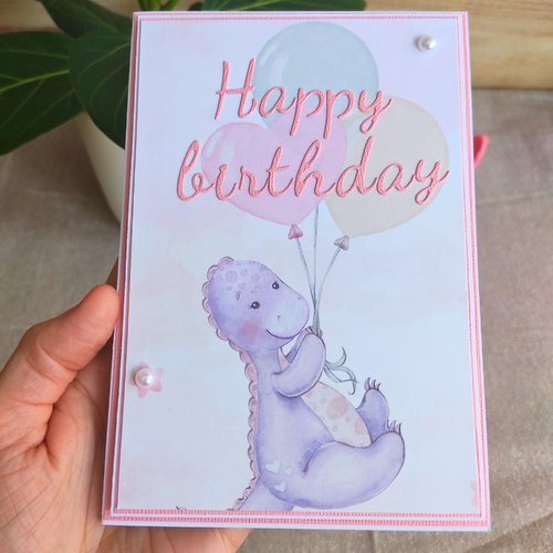 Carte dinosaure avec ballons – fait main – anniversaire enfant – cadeau fille original – carte poétique – avec enveloppe blanche