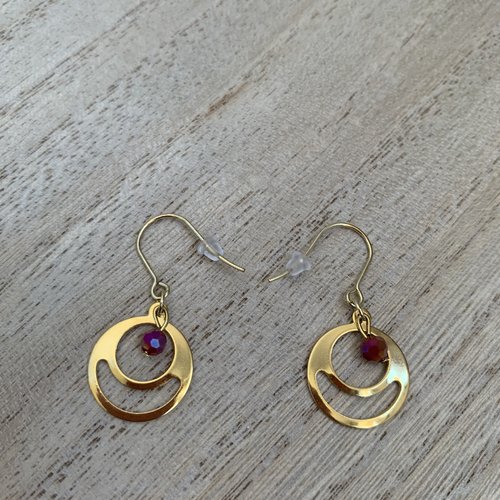 Bouclées d’oreilles pendantes