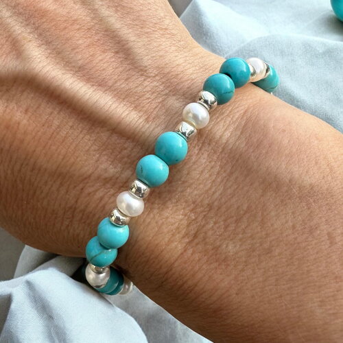 Bracelet femme en howlite turquoise et perles d’eau douce