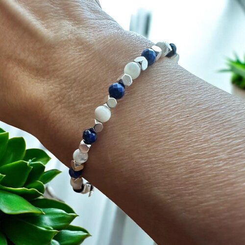 Bracelet femme en nacre et lapis lazuli