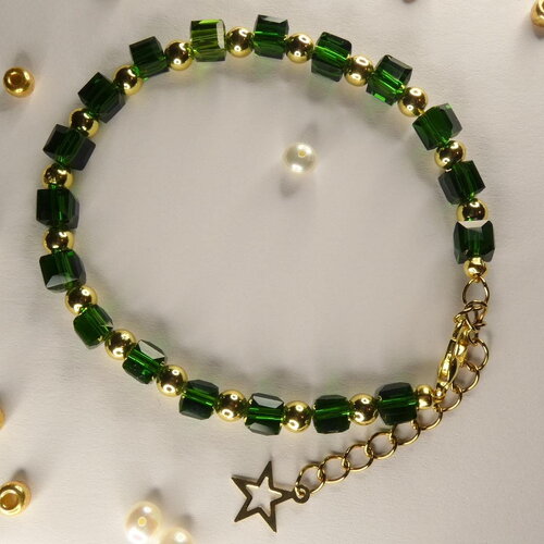 Bracelet en perles de verre vert et d’hématite