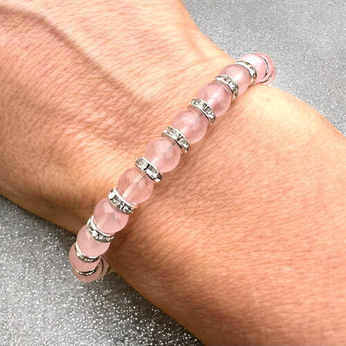Bracelet en perles de quartz rose et rondelles strass
