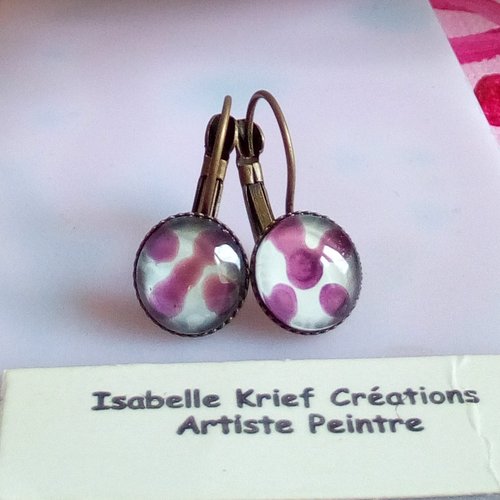 Boucles oreilles dormeuses avec cabochons ronds en verre peint,violet blanc,cadeau fete anniversaire noel,fait mains en france