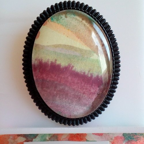 Broche laiton noir avec cabochon oval aquarelle violet bleu orange,fait mains en france,cadeau fete noel anniversaire