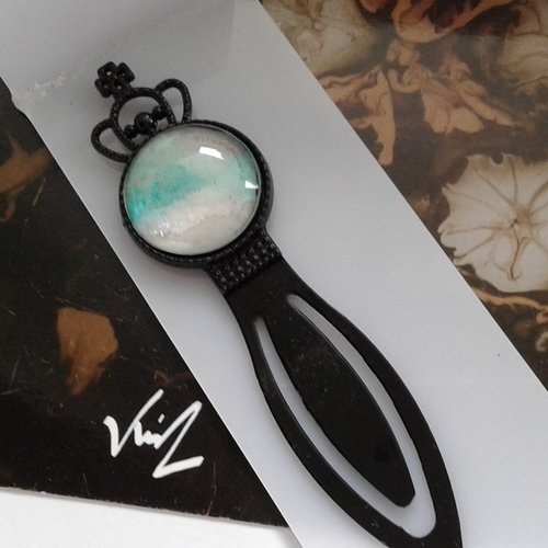 Aquarelle originale,artiste française,marque page couronne croix,vert noir,mystique religieux gothique,bobo boho,fait mains en france