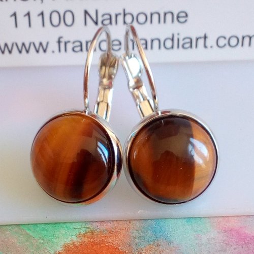 Oeil de tigre ,boucles oreilles dormeuses en metal argente rhodie avec cabochons ronds,quartz pierre fine ,cadeau fete anniversaire noel