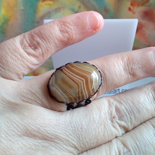 Agate cafe marron,bague laiton avec cabochon oval 18x25mm,anneau ajustable filigrane fleuri lys royal,cadeau fete anniversaire noel