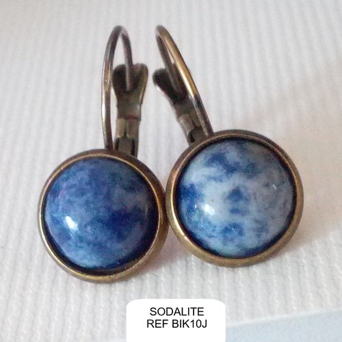 Boucles oreilles pendantes laiton bronze avec cabochons ronds 10mm,sodalite pierre semi precieuse bleue,cadeau fete,boho bobo gothique