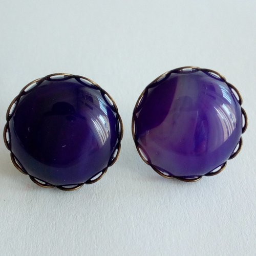 Clou d oreilles agate violet, pierre naturelle, supports cabochons ronds 16mm en laiton bronze avec tiges en acier inoxydable, fait mains
