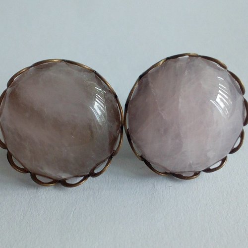Quartz rose,clous oreilles pierre fine rose,cabochons ronds,cadeau fete anniversaire,fait mains en france,boucles oreilles percees,cadeau fe