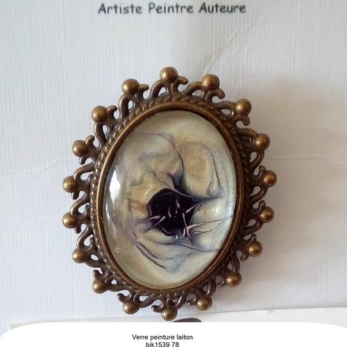 Verre peinture laiton,broche victorienne avec cabochon ovale,noir nacre blanc bronze, fermoir epingle,cadeau fete anniversaire noel
