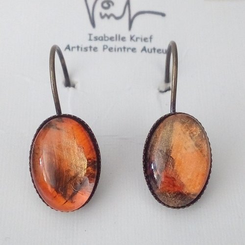 Dormeuses laiton avec cabochons en verre ovales,bijou peint a la main,orange noir et or,art abstrait contemporain