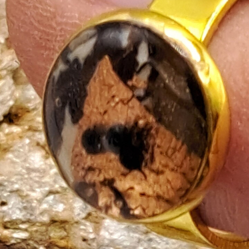 Bague ajustable argile polymère noire et ivoire feuille cuivre métal doré strass noirs