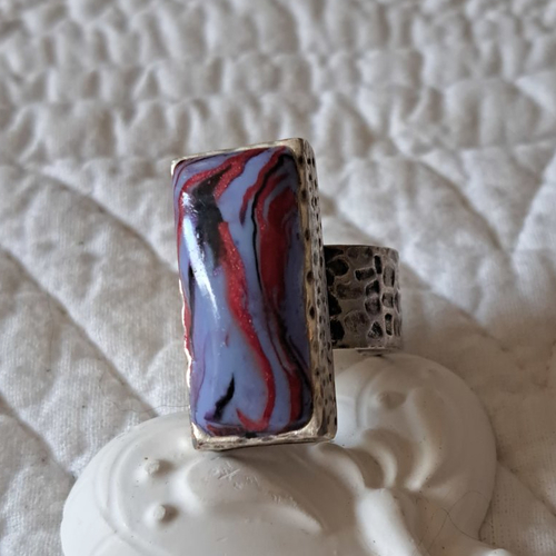 Bague ajustable argent vieilli polymère parme carmin noir
