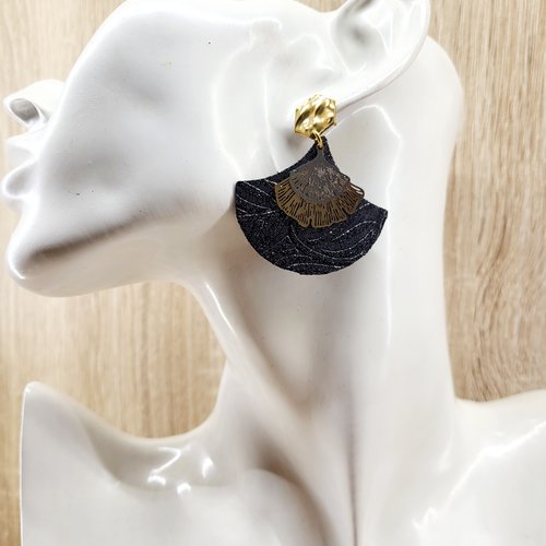 Boucles d'oreilles noire