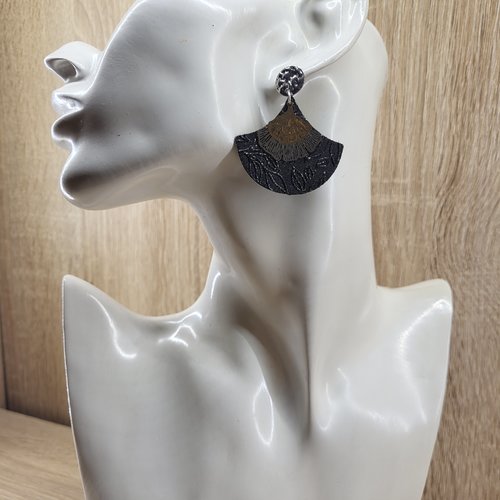 Boucles d'oreilles pendantes